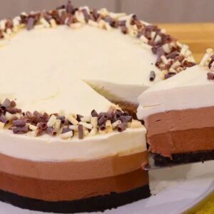 Torta de três chocolates